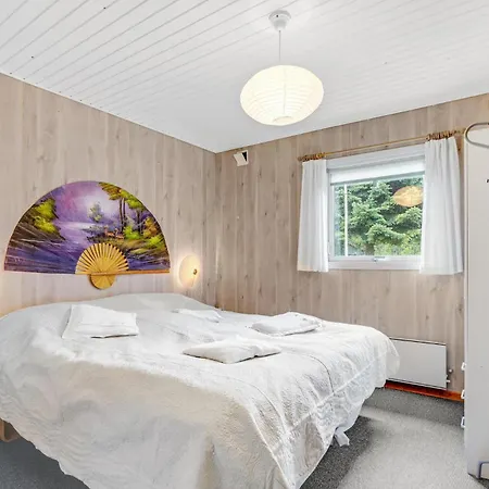 3 Bedroom Beautiful In Oksbøl